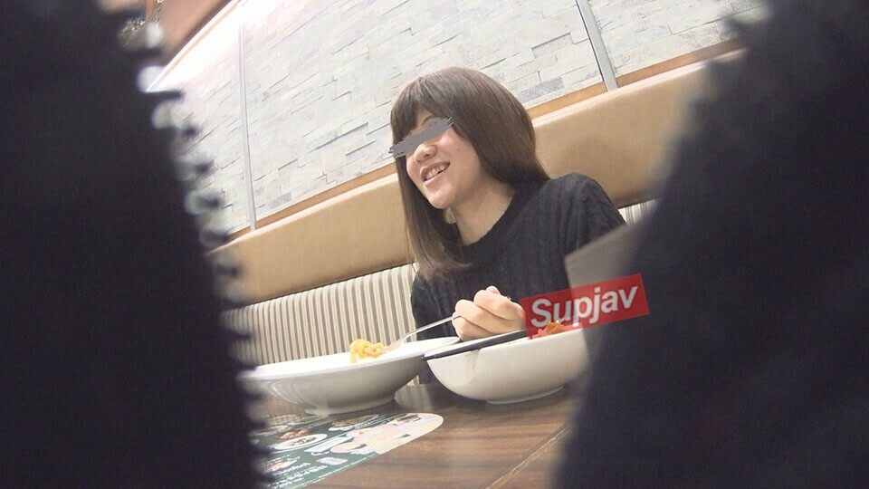 FC2-PPV-1402295 [Uncensored x Personal Shooting] I invited a hungry tsundere runaway girl to dinner, but she turned out to be a normal girl lol She became dere, so I brought her home… [#Waiting for God]