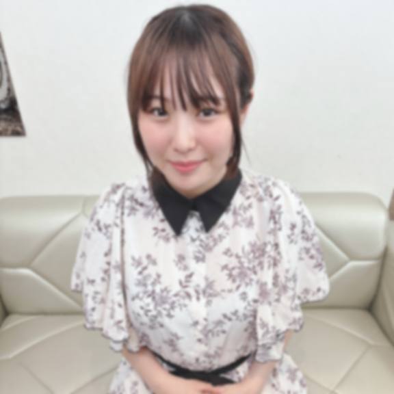 FC2PPV 4661243 [First shot / Creampie] A fair-skinned and plump 1.0-year-old’s attractive body. She blushes and writhes with the second cock in her life. First creampie in a big body.