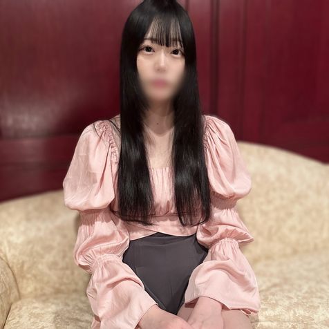 FC2PPV 4665719 [Facial] I got on top of a beautiful-skinned girl with a strong F-cup bust and a facial. It was fun to see it fly right up to her eyes.