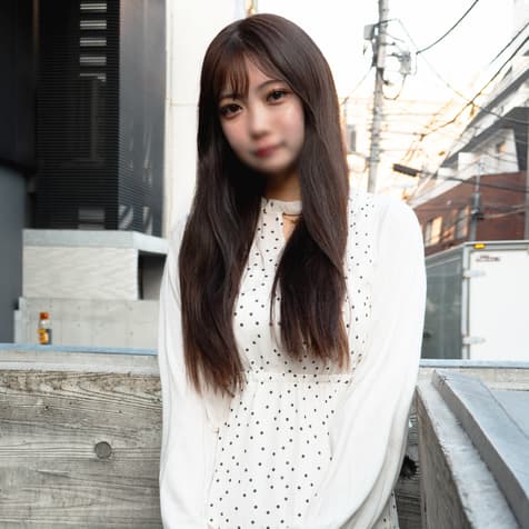 FC2PPV 4686046 [SSS class] [First shot] A beautiful naked body with a divine style. An 18-year-old who revealed her true nature. She doesn’t want to show it or feel embarrassed, so she keeps squelching and inseminating in the depths of her vagina.