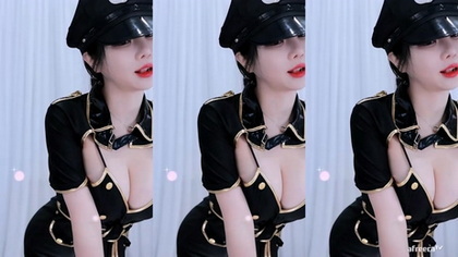 [UNCENSORED-LEAK] WAAA-481 "Wank your dick and it's so funny!" A naughty JK gal cums with sweet, sadistic dirty talk! Locking your gaze on her, she masturbates to the edge of orgasm, and supports your masturbation in this school that stimul